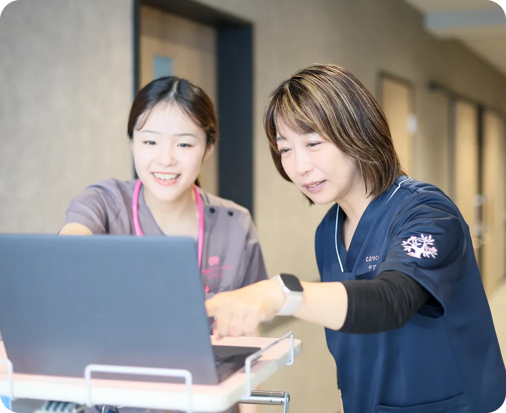 訪問看護の様子 | 株式会社やすら木