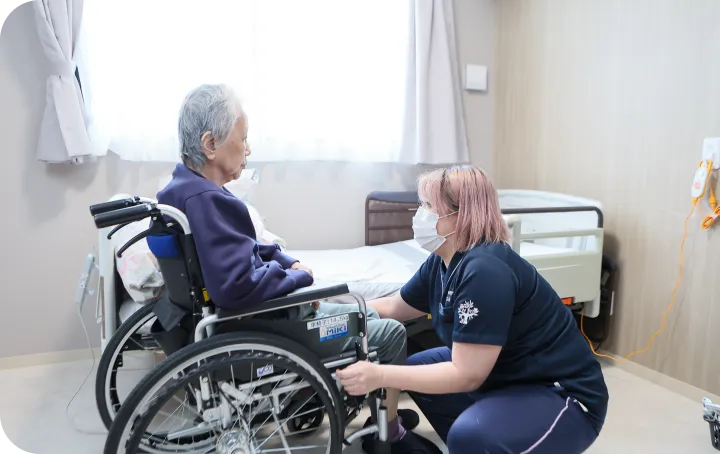 介護サービスの様子 | 株式会社やすら木